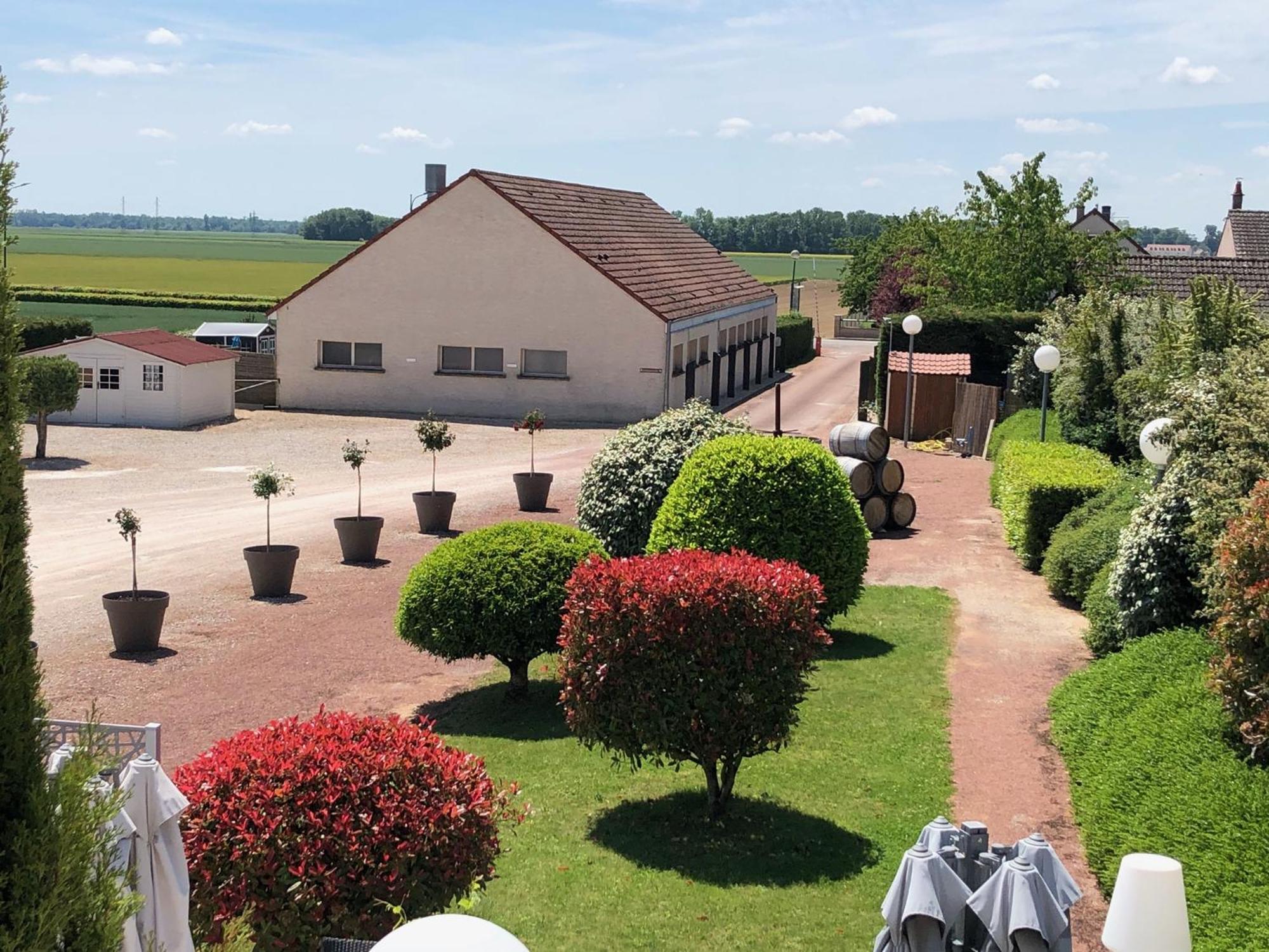 Hotel Le Clos Badan Nuits-Saint-Georges Eksteriør bilde